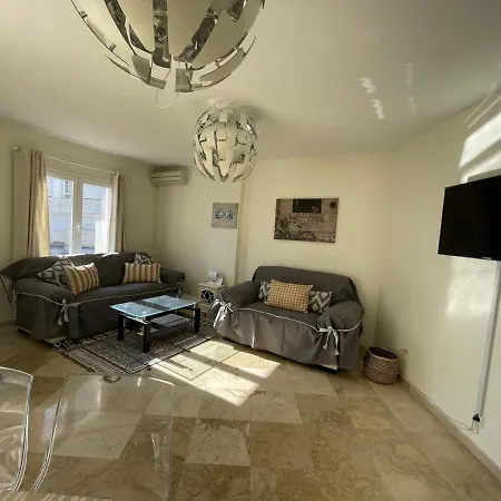 Homely Del Mar 5 Apartamento